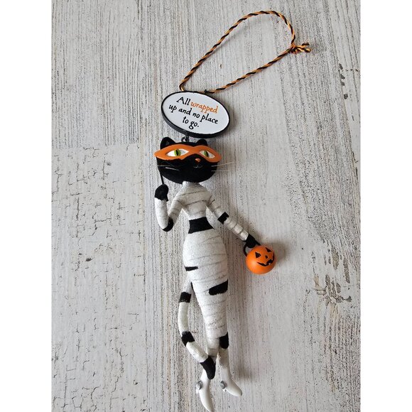 hallmark sassy Cat mummy ornament all wrapped up no place RARE felt unique Hallo - Picture 1 of 9